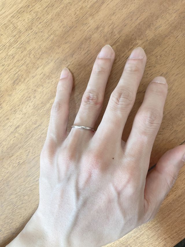 シンプルなデザインでお気に入りです!