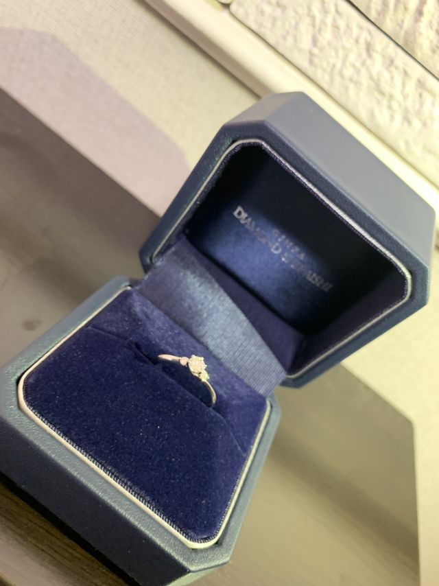 481Sを購入。
ダイヤモンドは0.2ct
