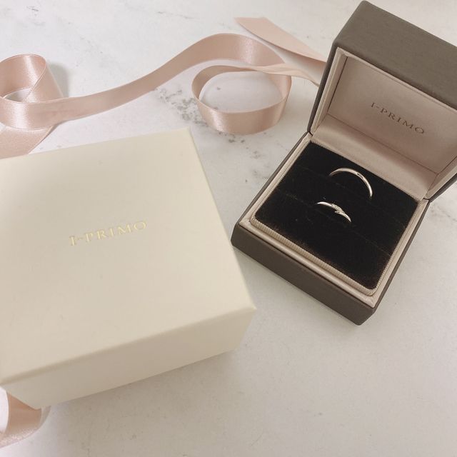 箱とリボンがかわいいので、部屋のインテリアにしています。