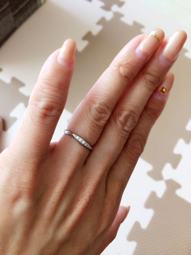 シンプルなデザインでずっと着けられます。