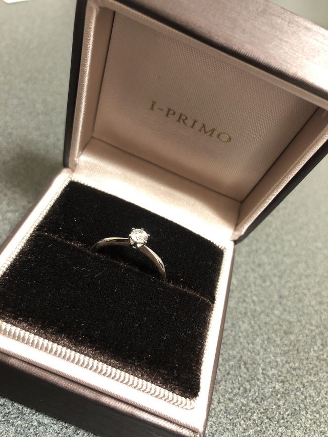 エンゲージリングを購入