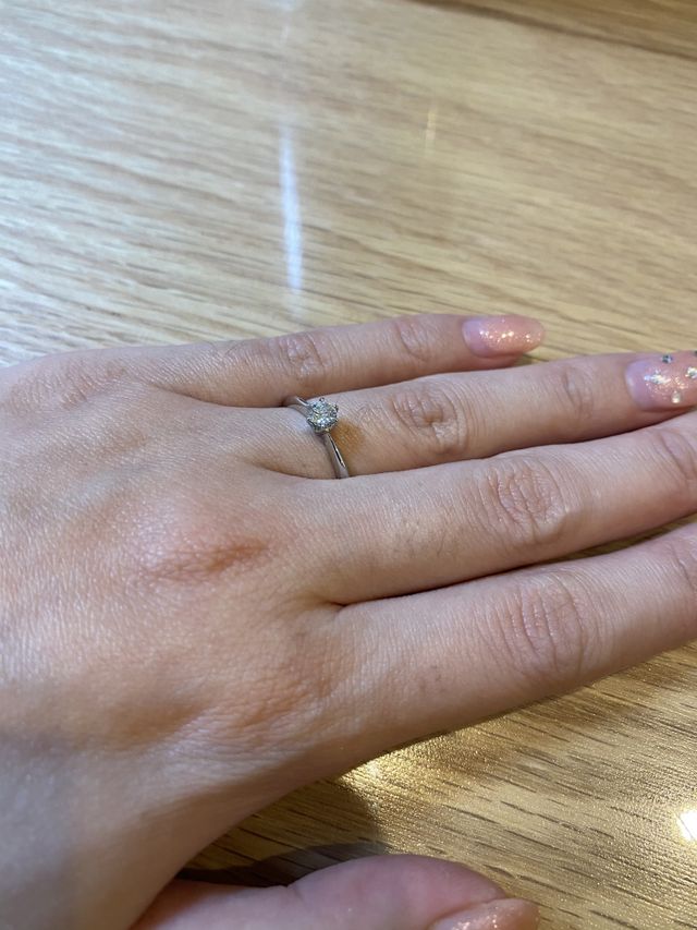 シンプルなデザインにしました！