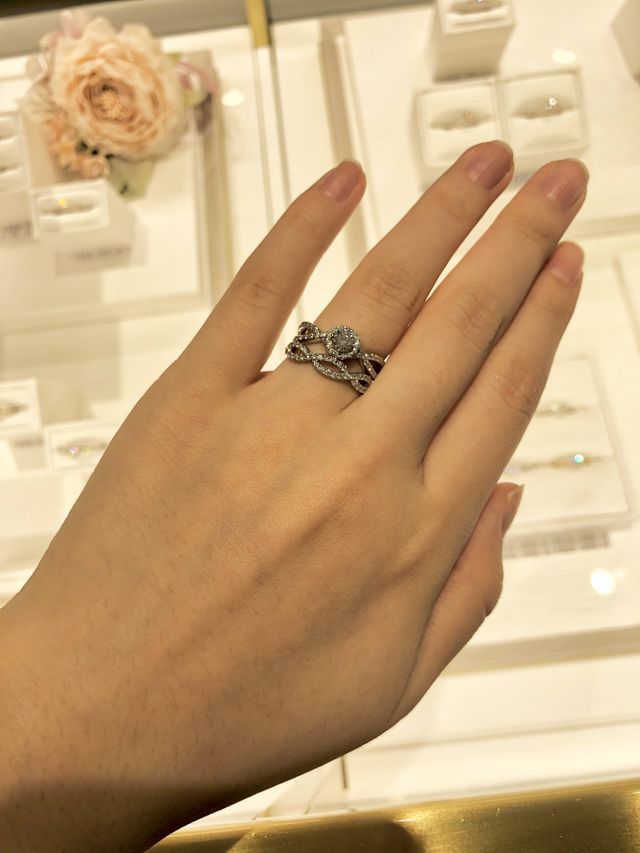 婚約指輪と結婚指輪