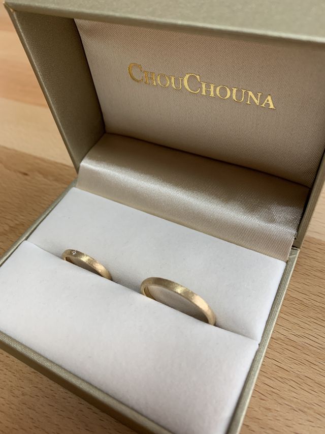 ボックスに入ってるリングです