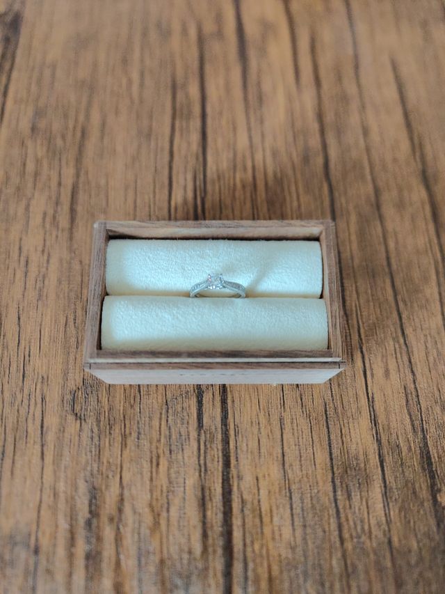 おしゃれな箱付です。