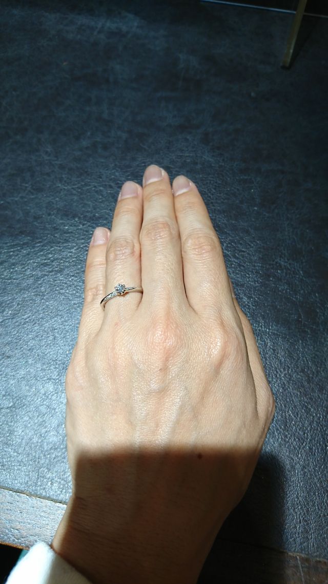 着け心地がなめらかで、デザインもとても気に入りました。