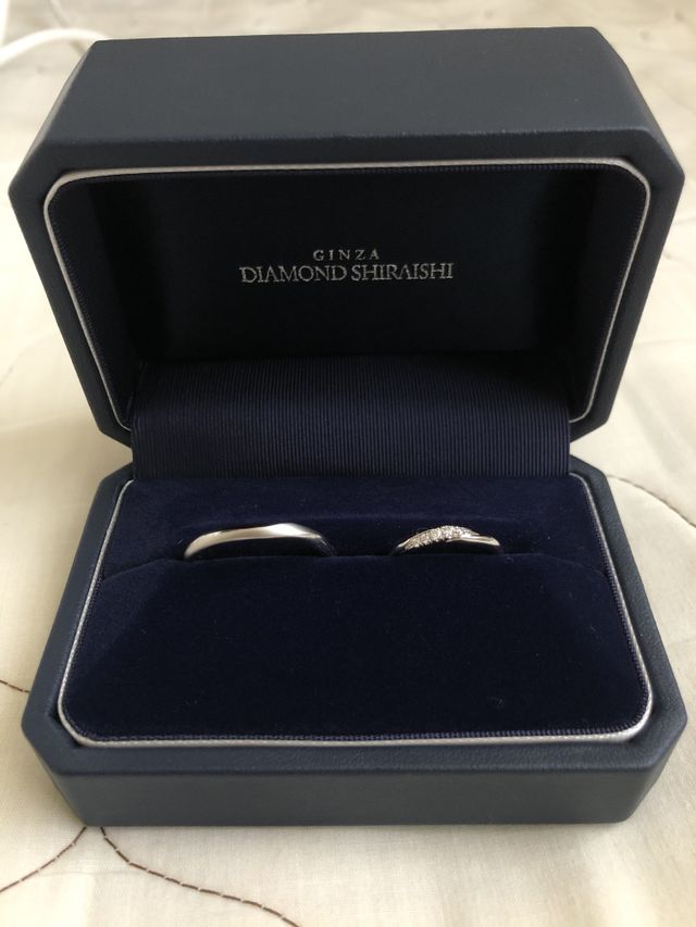 結婚指輪はIllumityのペアにしました。
