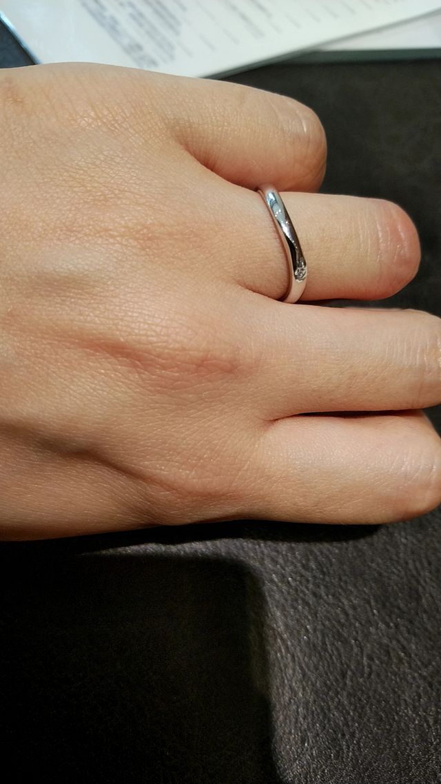 マリッジリング着用(ウルバーノ)