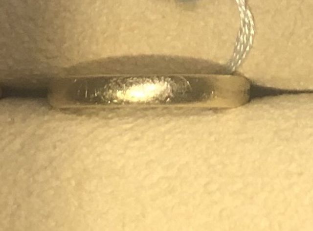 イズオリジナルのマット加工です