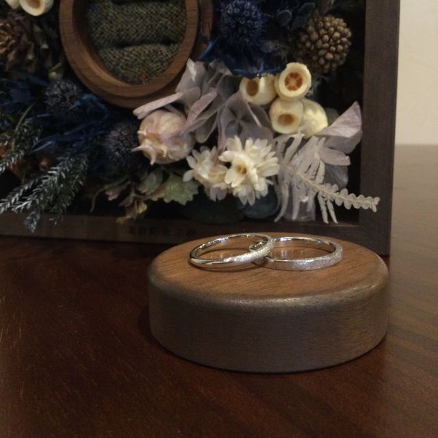 クリアとマットの仕上げです。