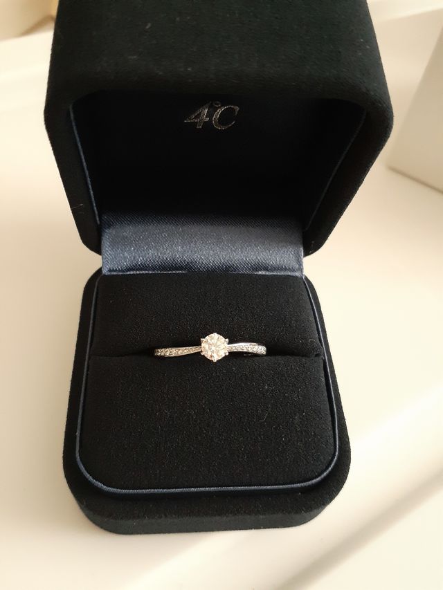 購入してお家での保管。撮影になります。