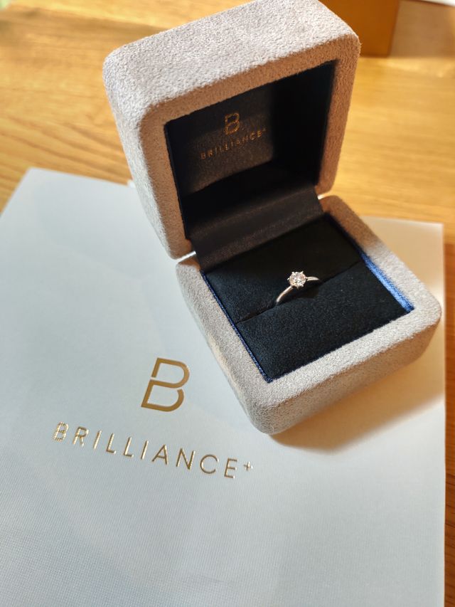 リングとケースです。