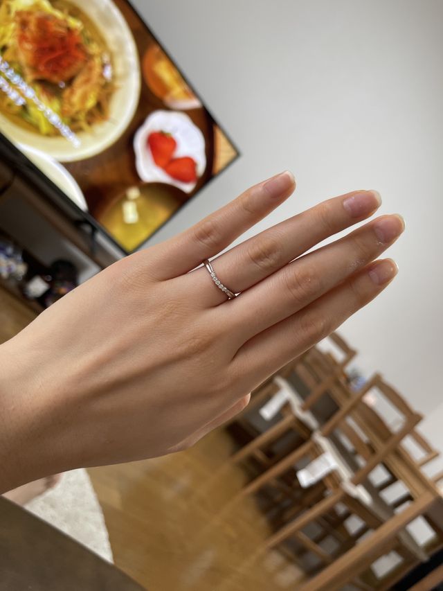 奥さんの手です笑