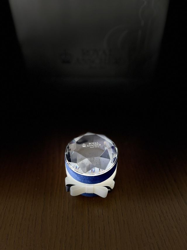 ブライダルフェアだったので、可愛い箱でした。