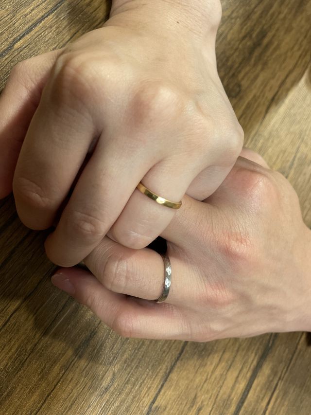 想いを込めて、お互い相手の指輪を手作りしました。