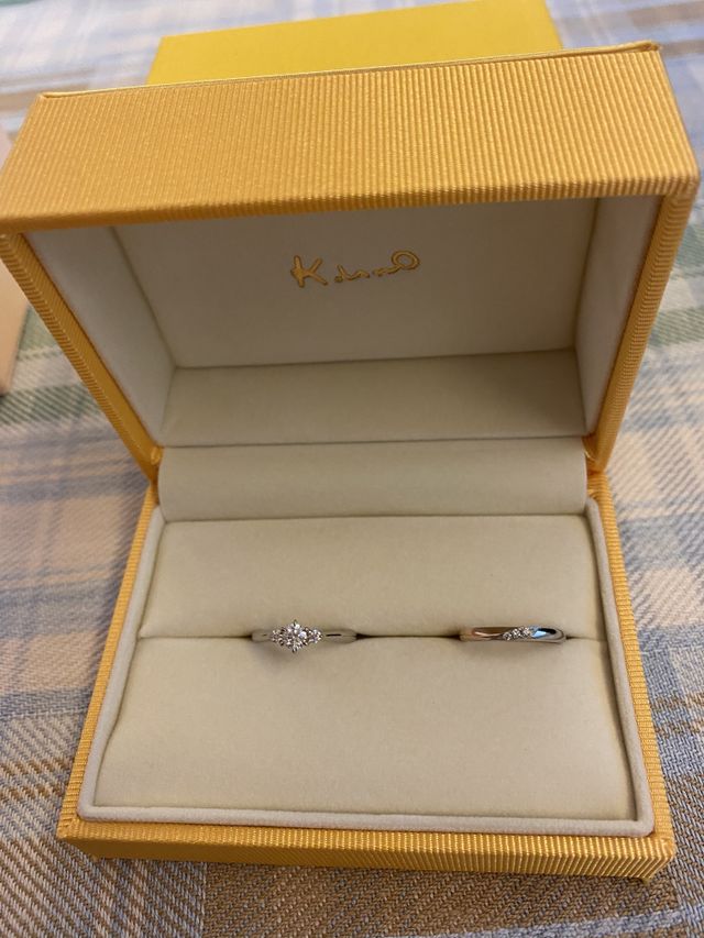 オリジナルのデザインにしてもらった指輪です