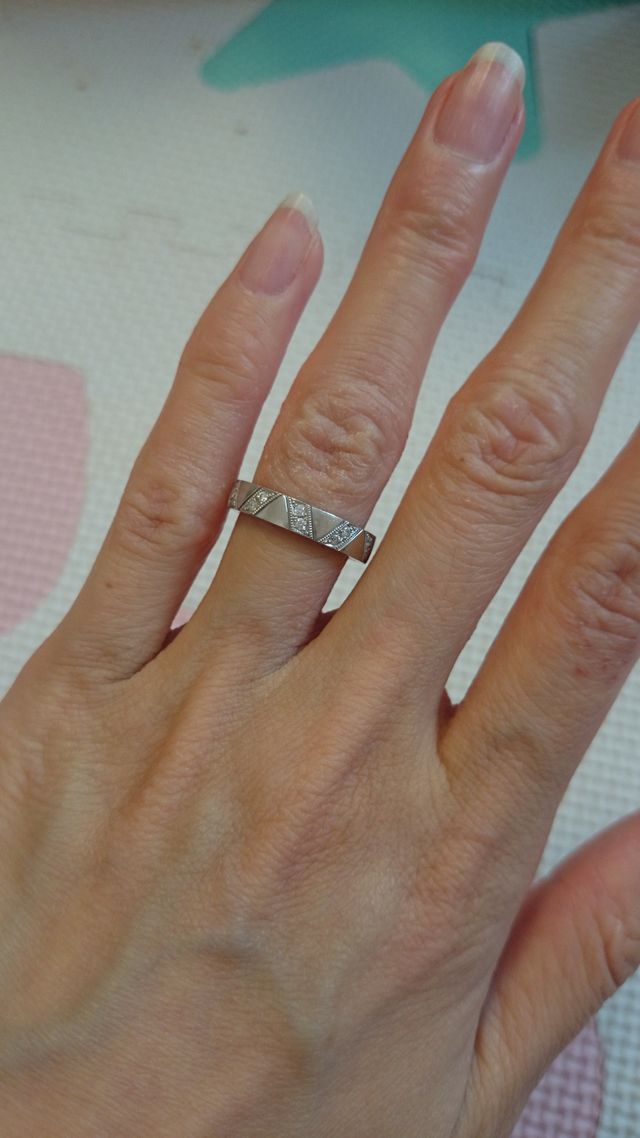 全面ダイヤ入です