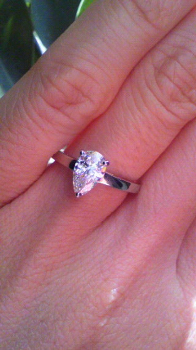 7号の私の指には0.7ct の大きさがちょうど良かったです