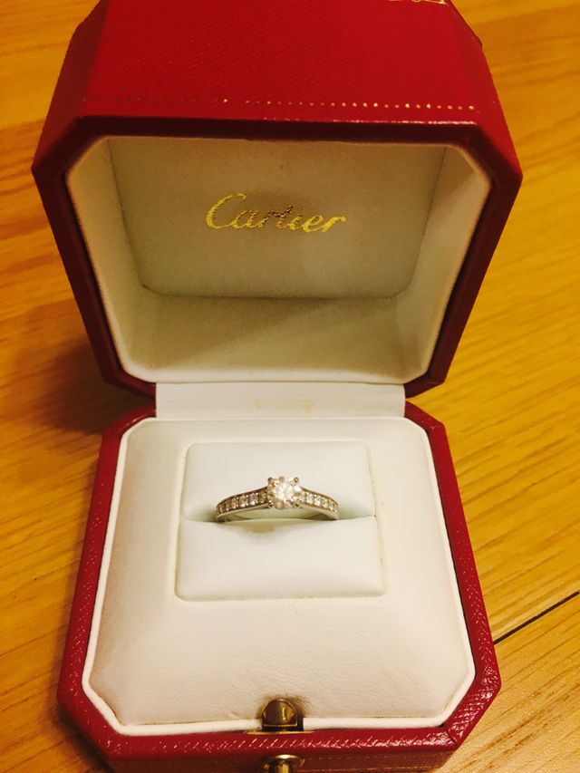 カルティエのソリテールです。