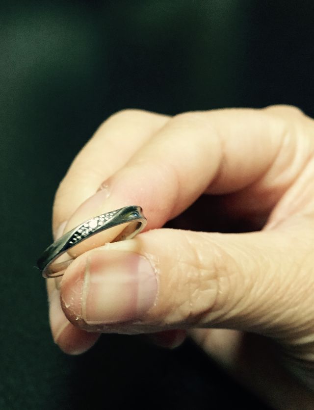 さり気ないデザインが飽きず、お気に入りです！