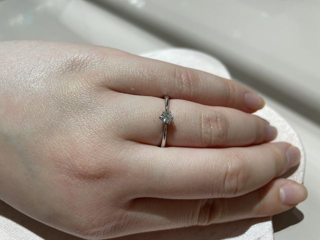 0.165カラットのダイヤモンドです。