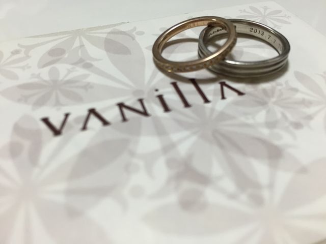 同じブランドだけど、自分達の好みの指輪を選んだよ♡