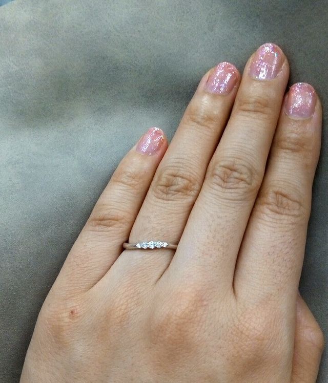 緩いウェーブデザイン