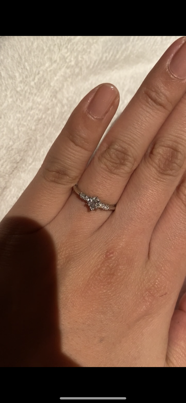 下の爪が大好きなミッキーになっています！