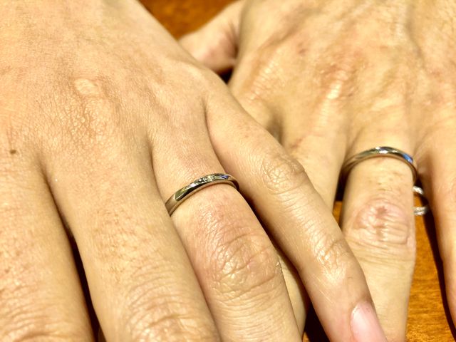 上がガルボです。細身で長い指にピッタリです！