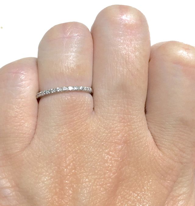 華奢なデザインが気に入りました