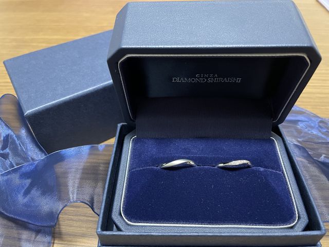 Creer 8MLのペアの結婚指輪です。