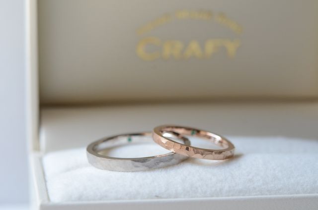 ピンクゴールド
プラチナ