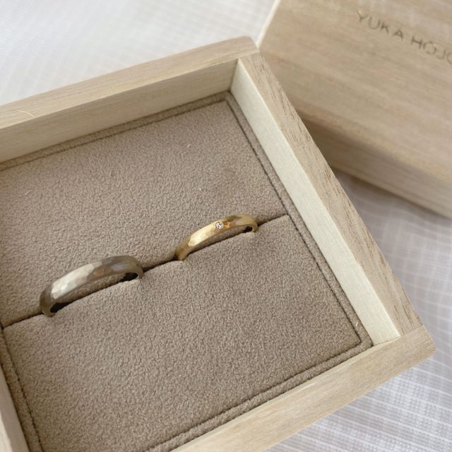 K18WGとK18YGにしました。