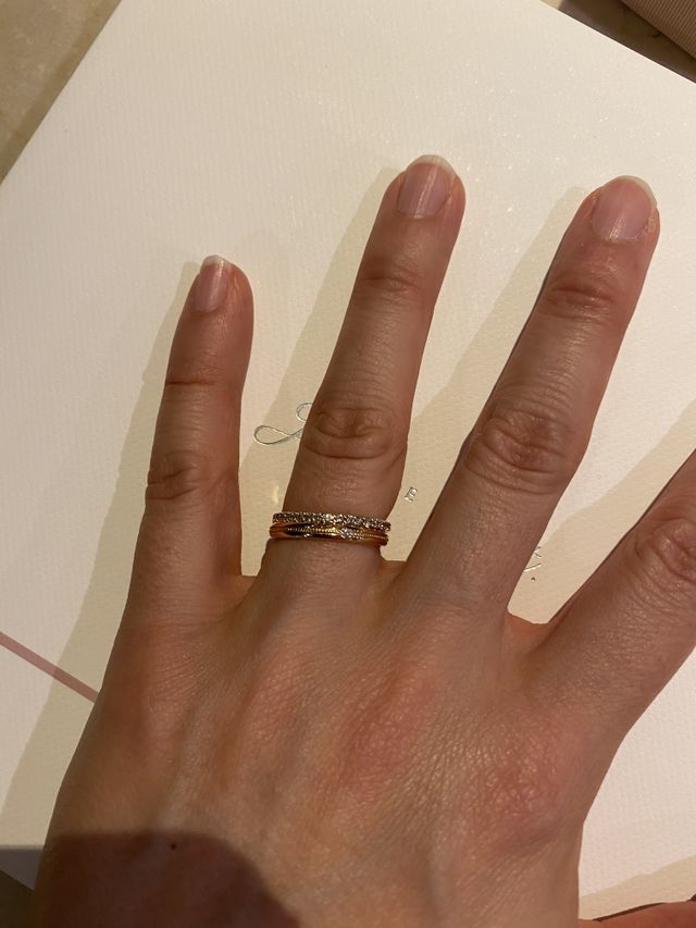 ゴールドとプラチナで合わせても素敵でした。