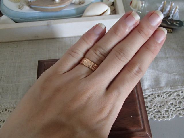 ピンクゴールドの結婚指輪です。