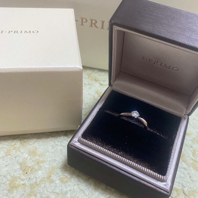 素敵なボックスに入っていて、このまま飾ってもオシャレです！