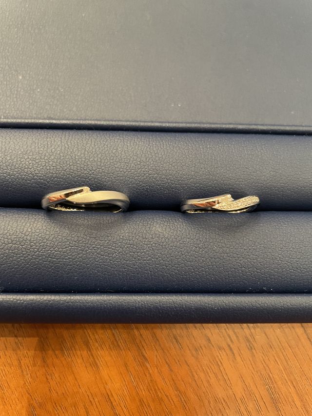 アシンメトリータイプのペアリングです。