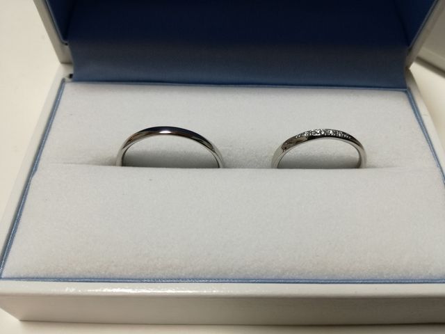 ダイヤがついているものがよくて、シンプルのものを選びました。