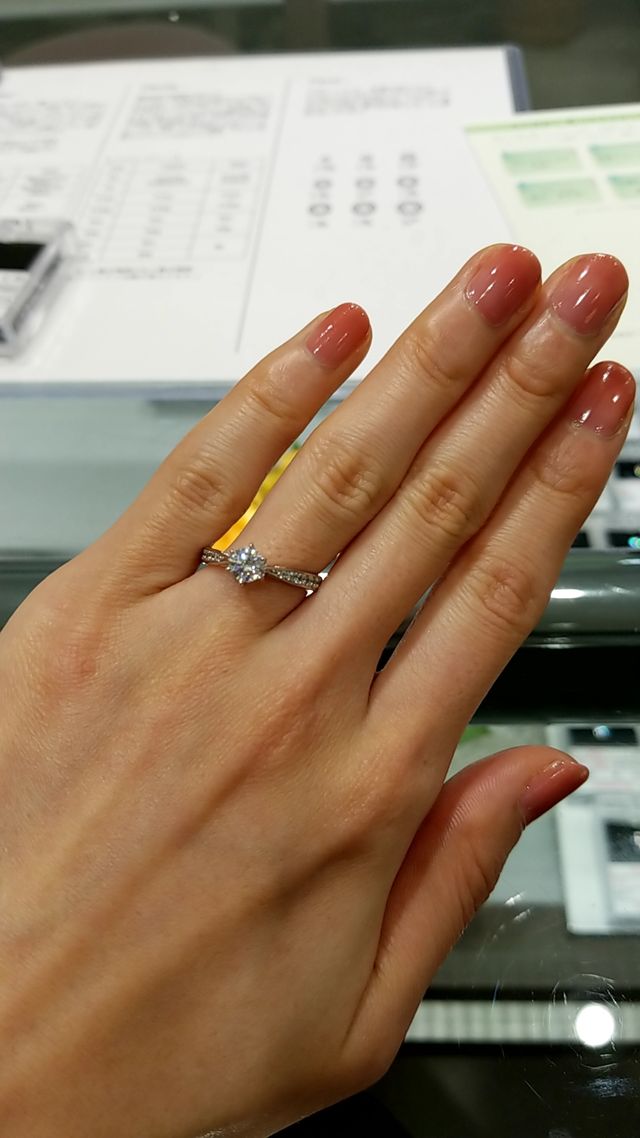 メレダイヤ入のアーム