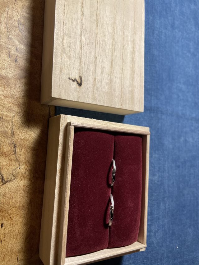 貰ってすぐに撮った写真です
シンプルなデザインで可愛いです