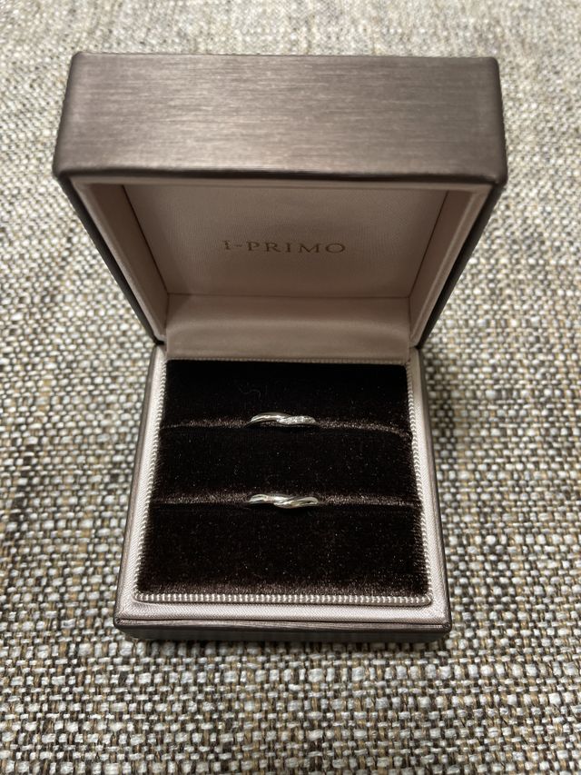 クレメンティアという慈悲、寛容の女神の名前の結婚指輪です！