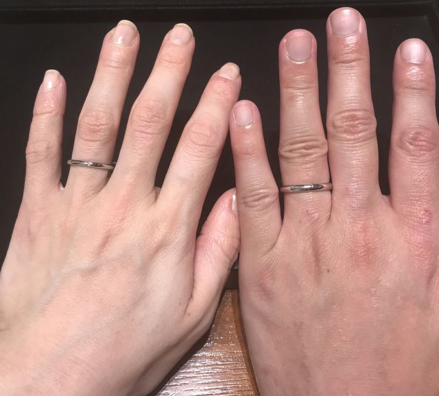 エルサペレッティ スタッキング。幅2mm。0.006ct