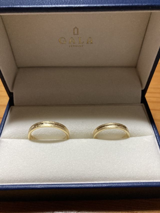 2人で購入した結婚指輪です。とても気に入ってます。
