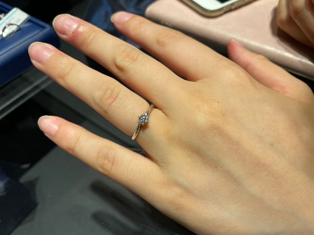 エンゲージリングです。
