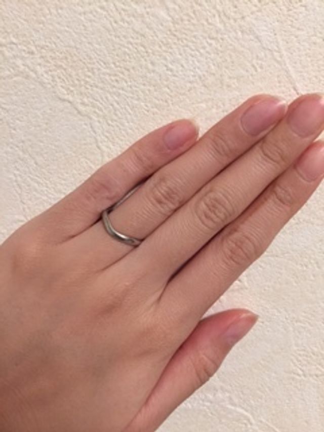 指が細くみえます。