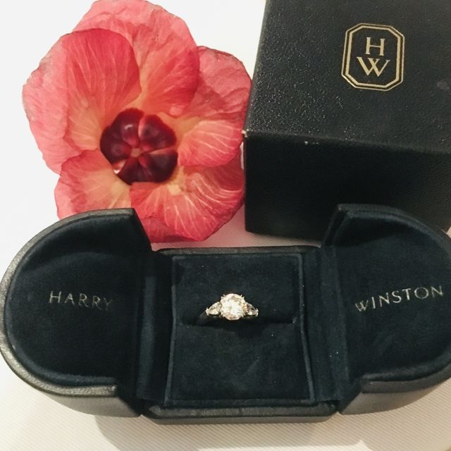 ハネムーン先のリゾートで撮影しました。