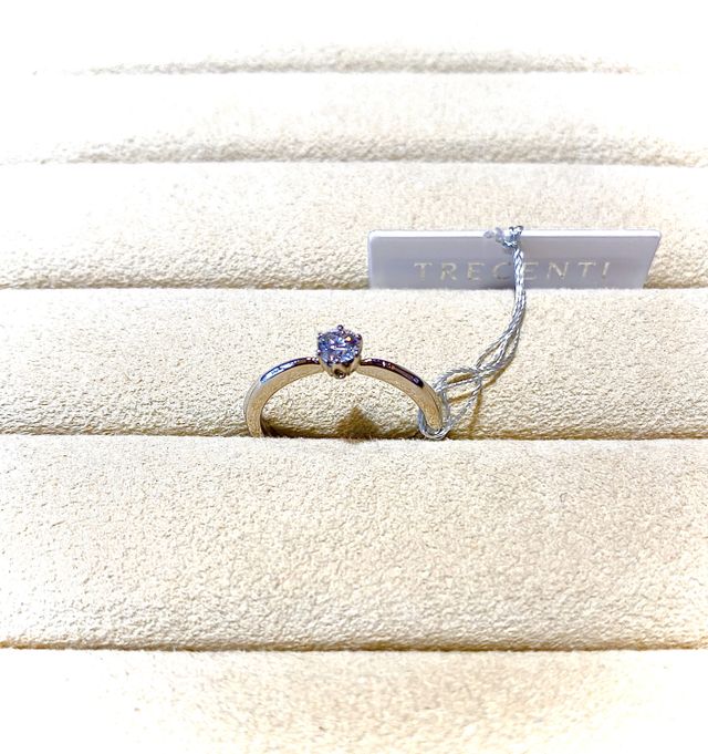 シンプルなデザインで非常に洗練されたものでした。