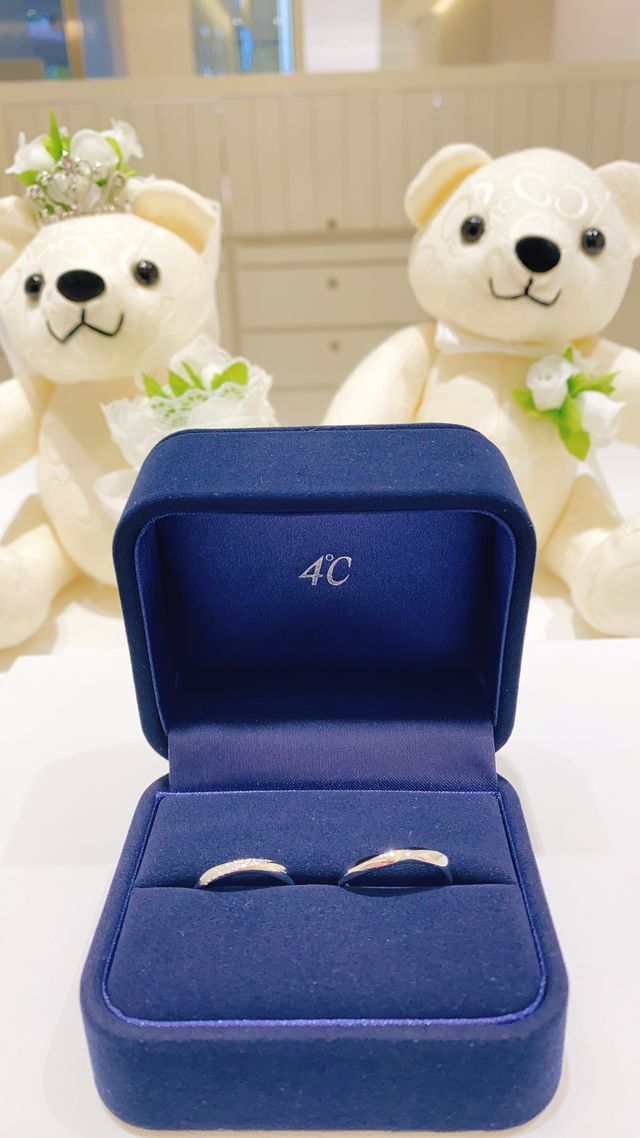 自分たちにぴったりの指輪を買うことができました！