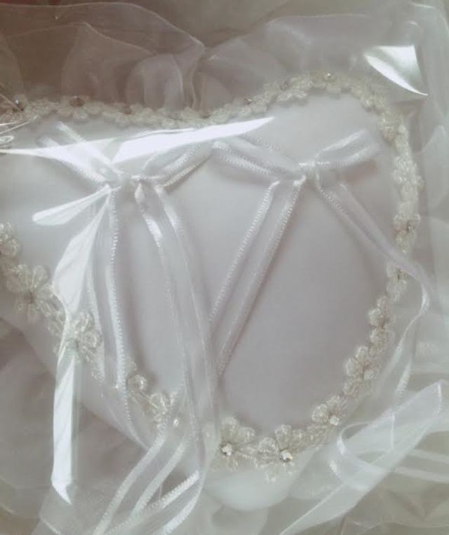 購入すると、リングピローがもらえます。