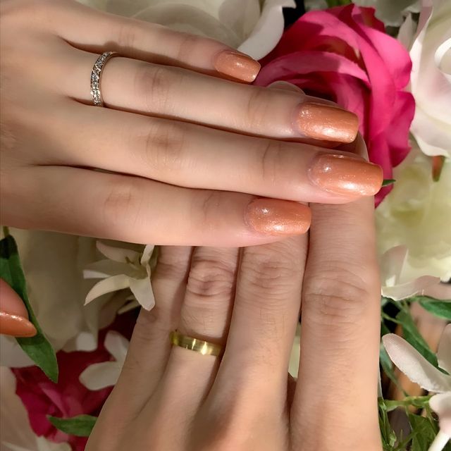 指輪受け取り時に店舗にて撮影しました。